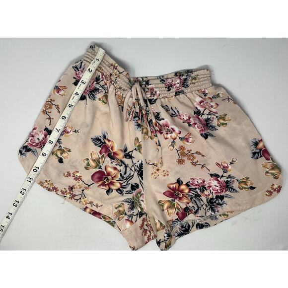 Joe B by Joe Benbasset Flowered Shorts 100% Rayon Size XSmall Pre-Owned - Picture 4 of 8